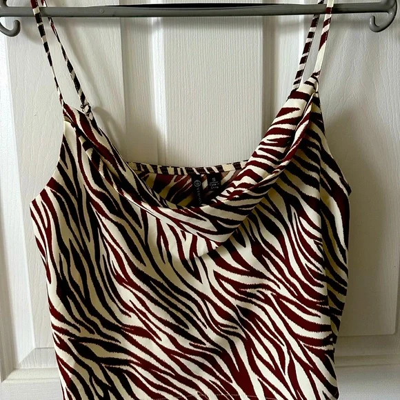 NWT VERSONA CAMI Brown/Cream ZEBRA PRINT Draped Front NWT - Picture 2 of 8